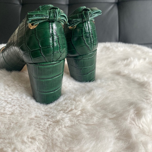 Talbot Pumps - Picture 3 of 4